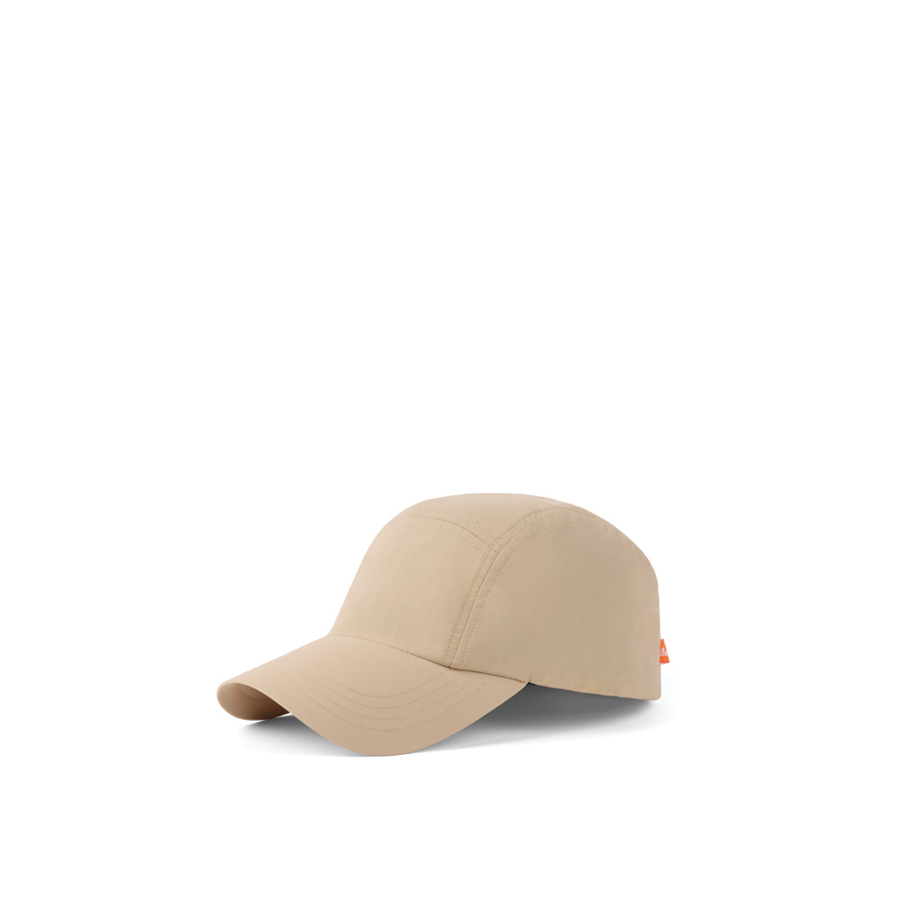 beige (± PMS 15-1307 TPG)