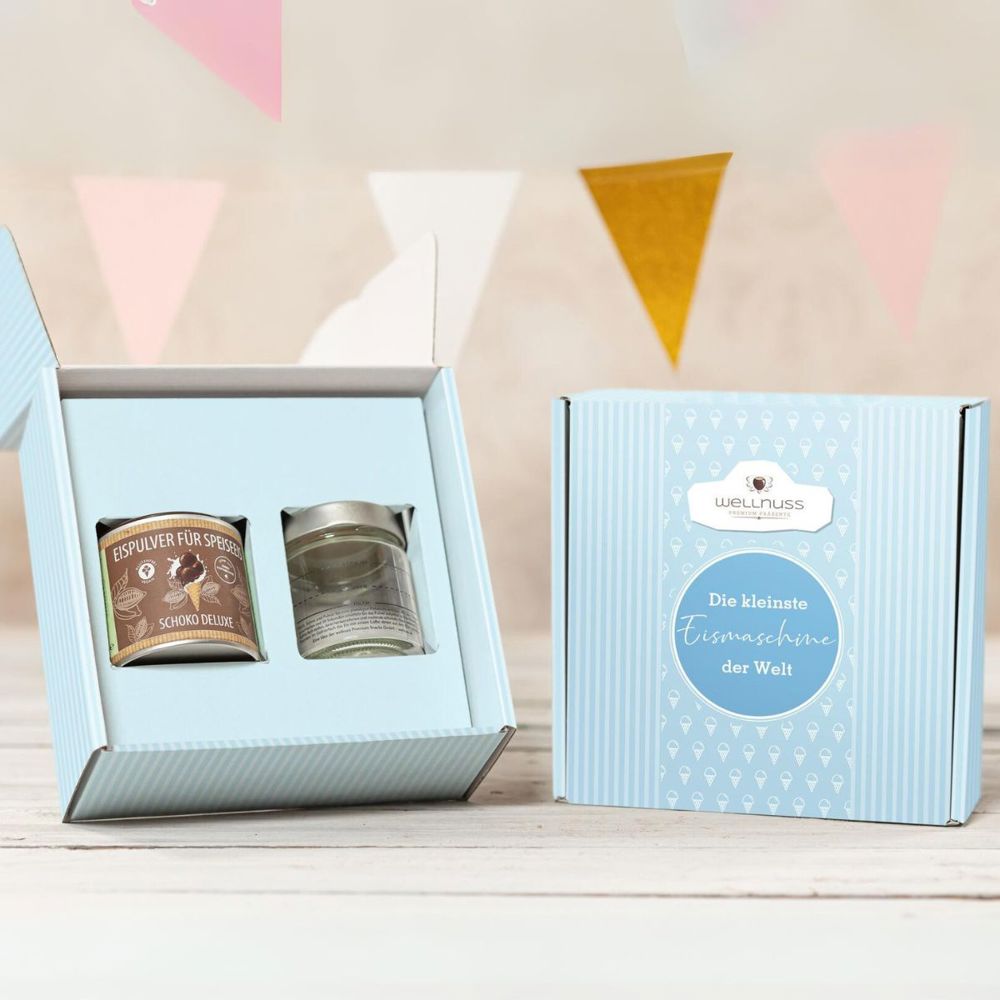 Eismixglas und Eispulver in der Dose im Geschenkkarton