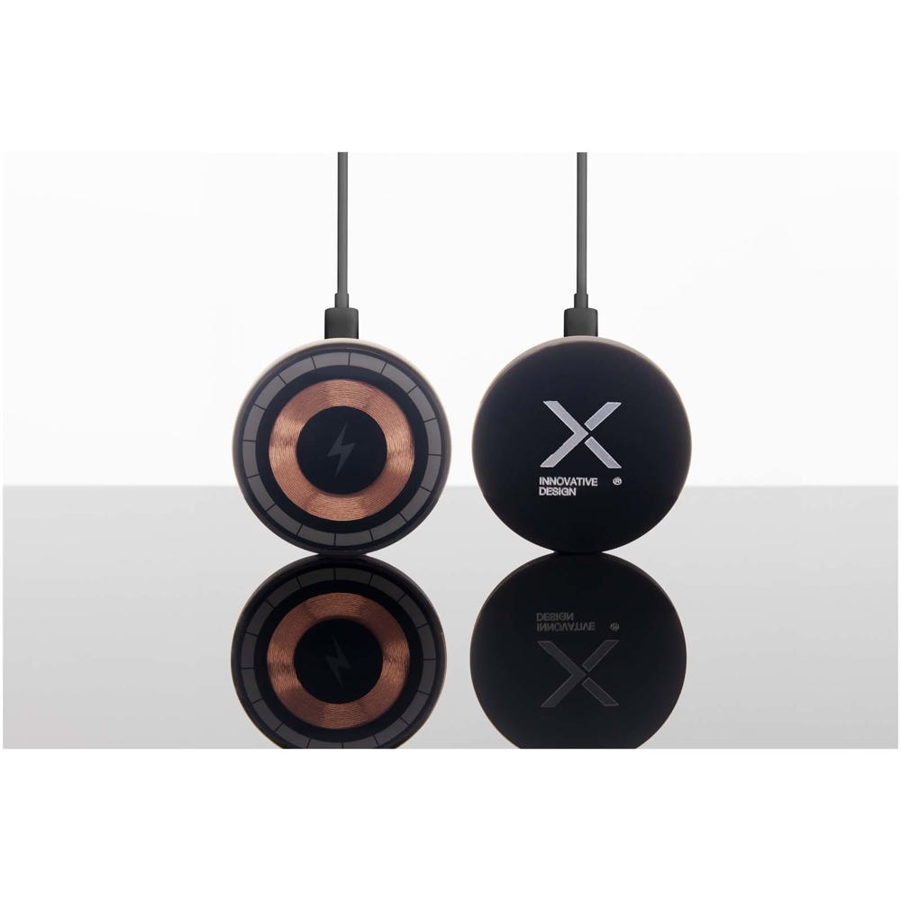 SCX.design W37 15W extra slim kabelloses Ladepad aus recyceltem Aluminium