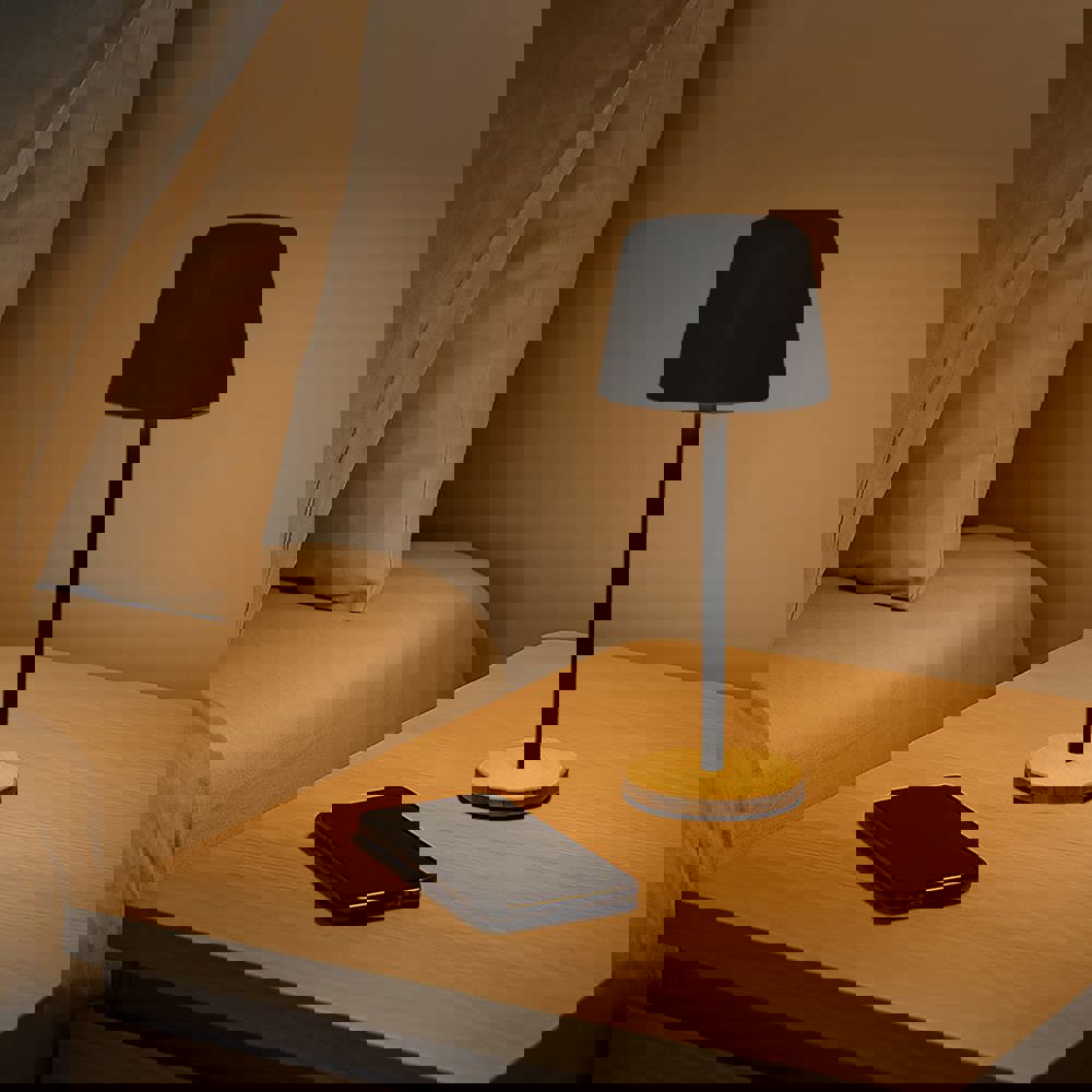 Solis Dimmbare Tischlampe mit Bambusfuß