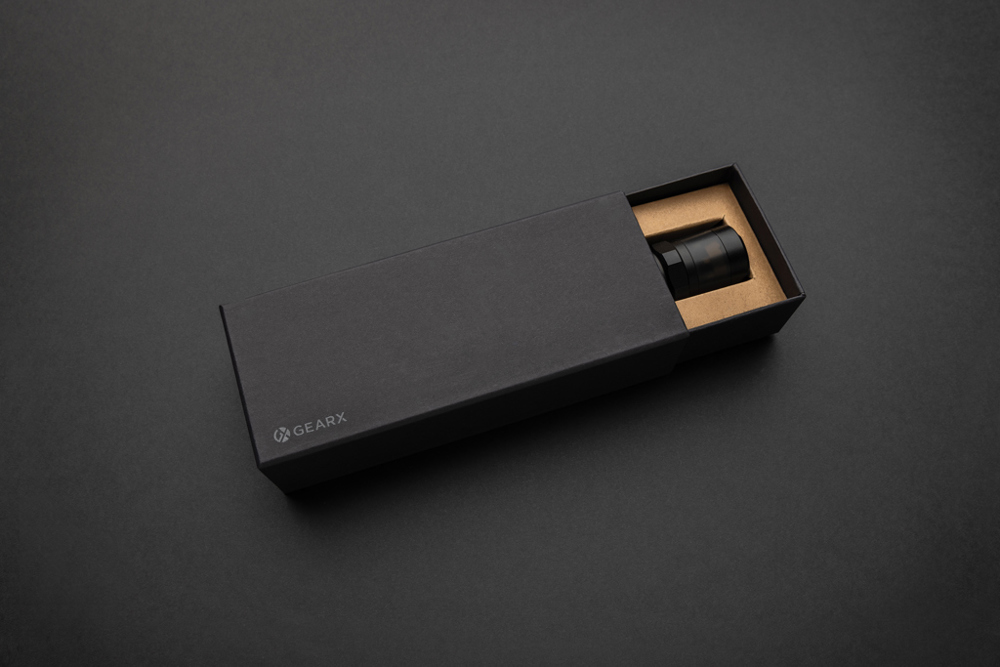 Gear X Hochleistungs-Auto-Leuchte aus RCS recyceltem Alu